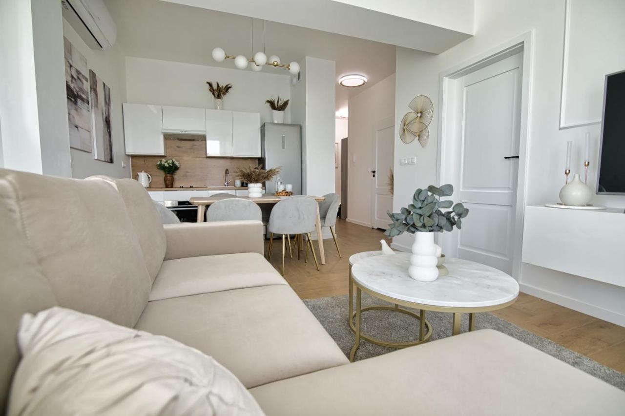 Azyl By Housine Apartment Zator Luaran gambar