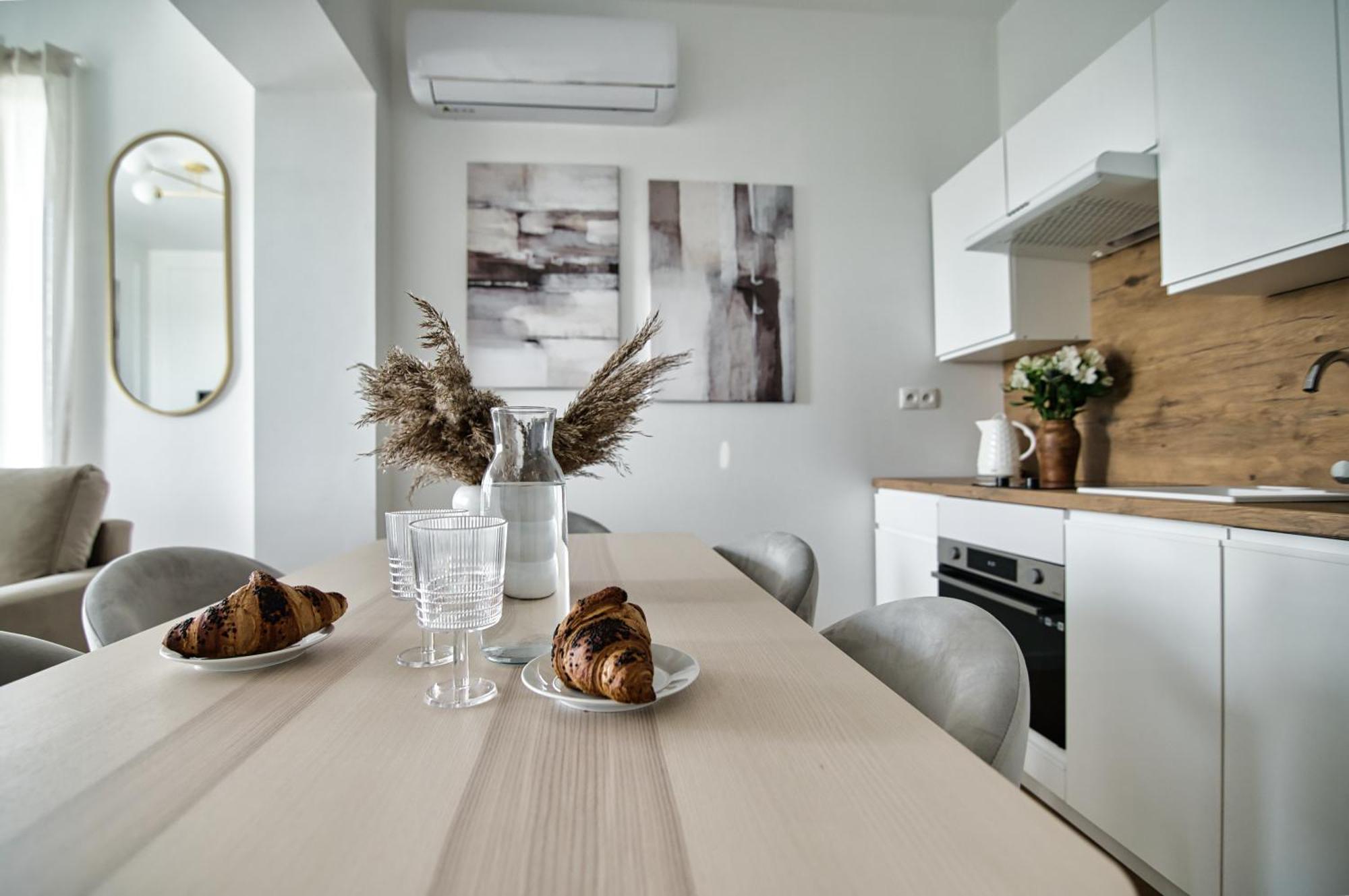 Azyl By Housine Apartment Zator Luaran gambar